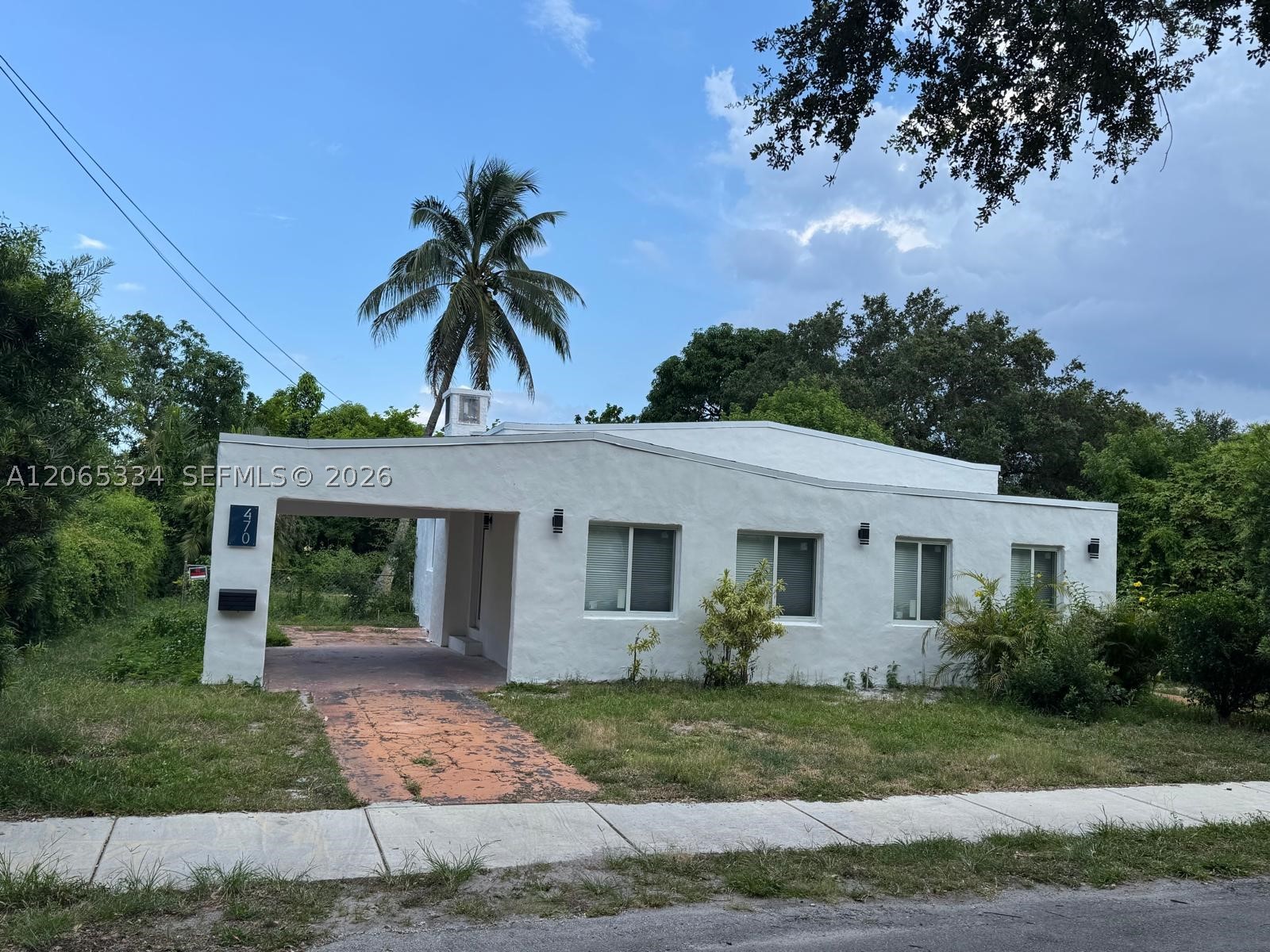 North Miami photo 1