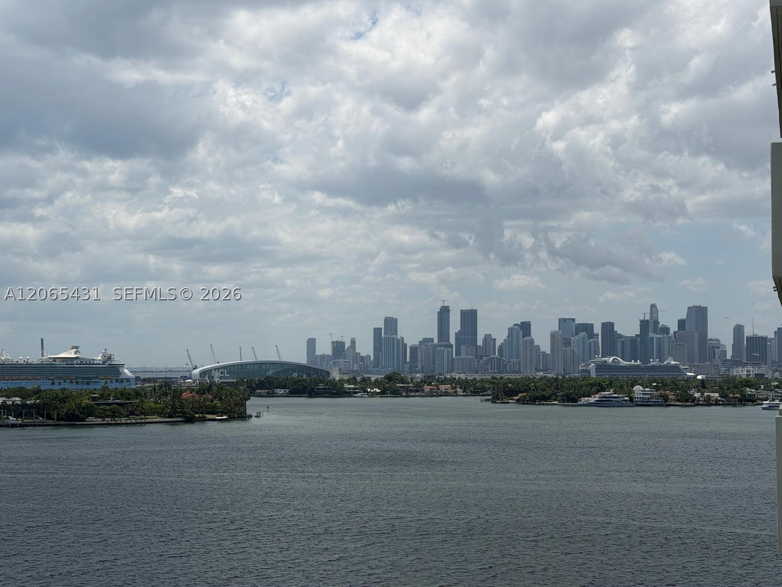 Miami Beach photo 3