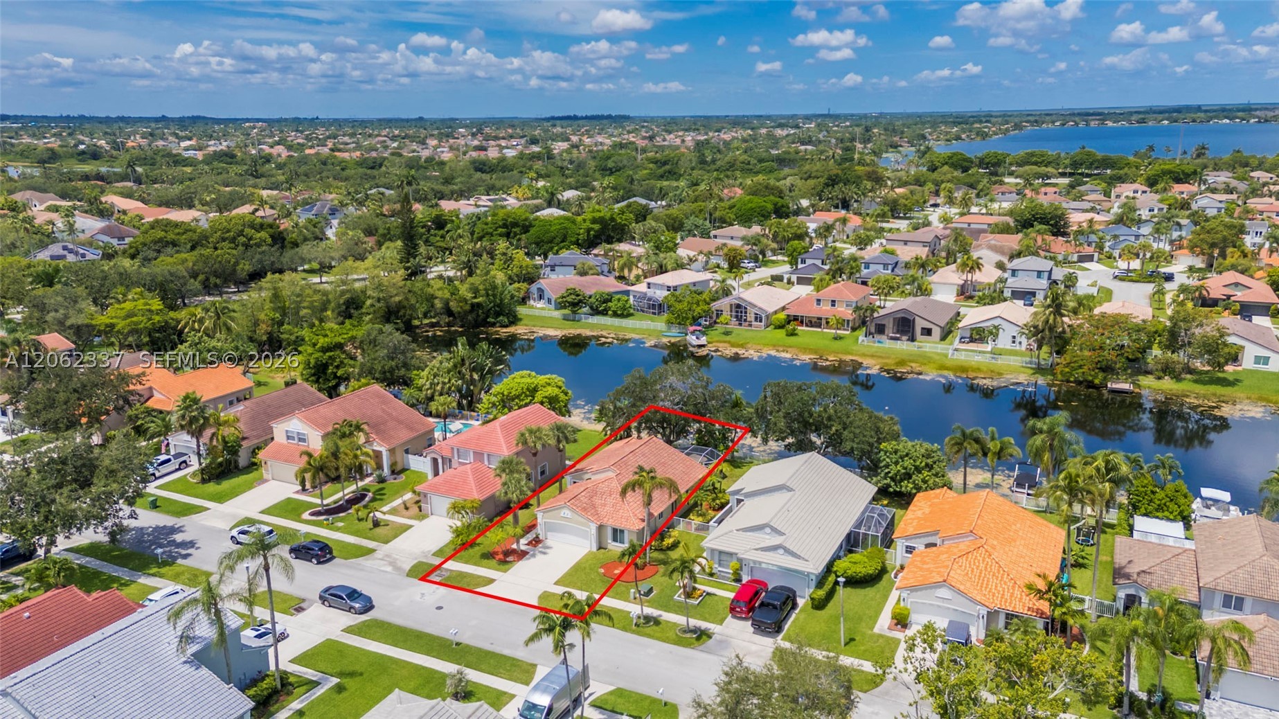 Pembroke Pines photo 2