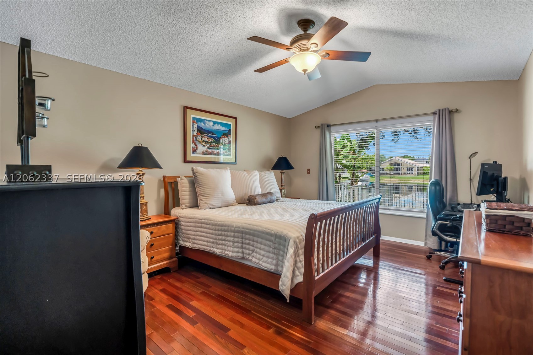 Pembroke Pines photo 5