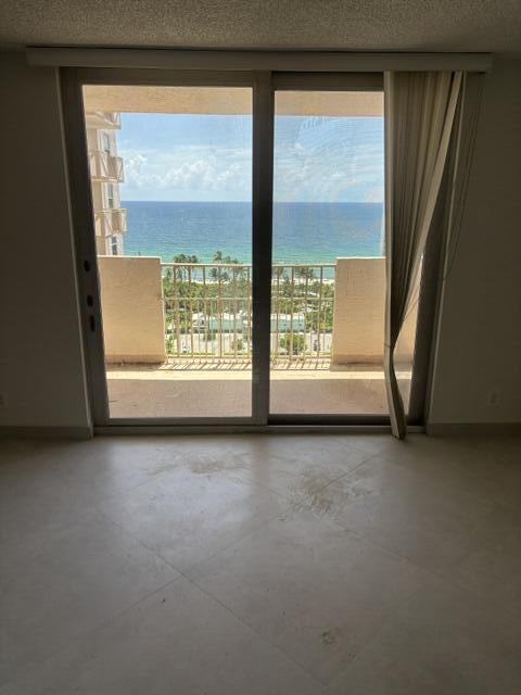 Hallandale Beach photo 1