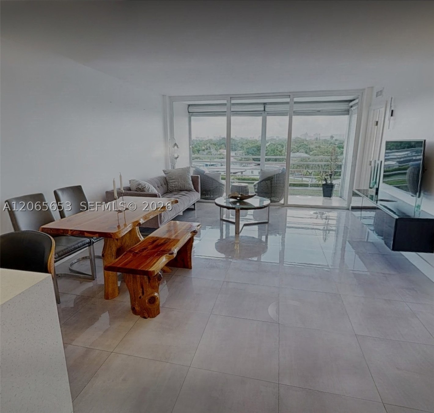North Miami Beach photo 1