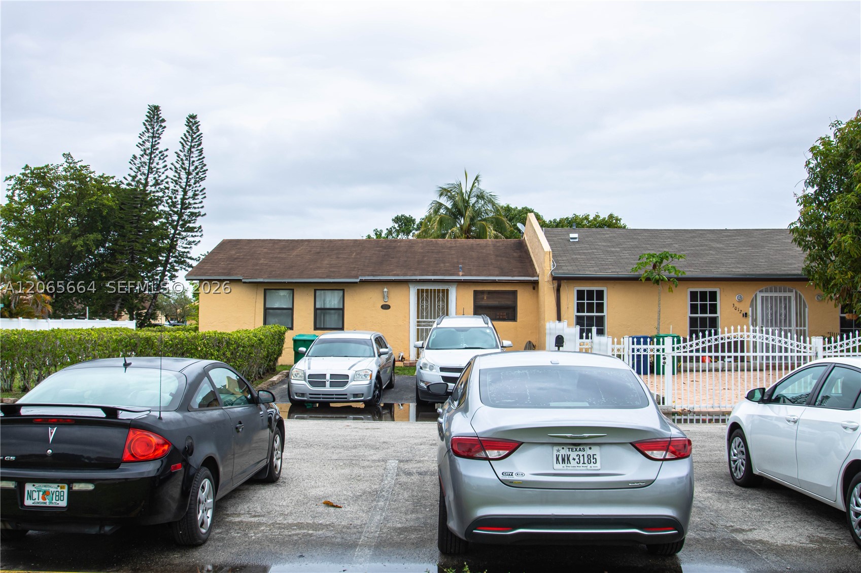Miami Gardens photo 1