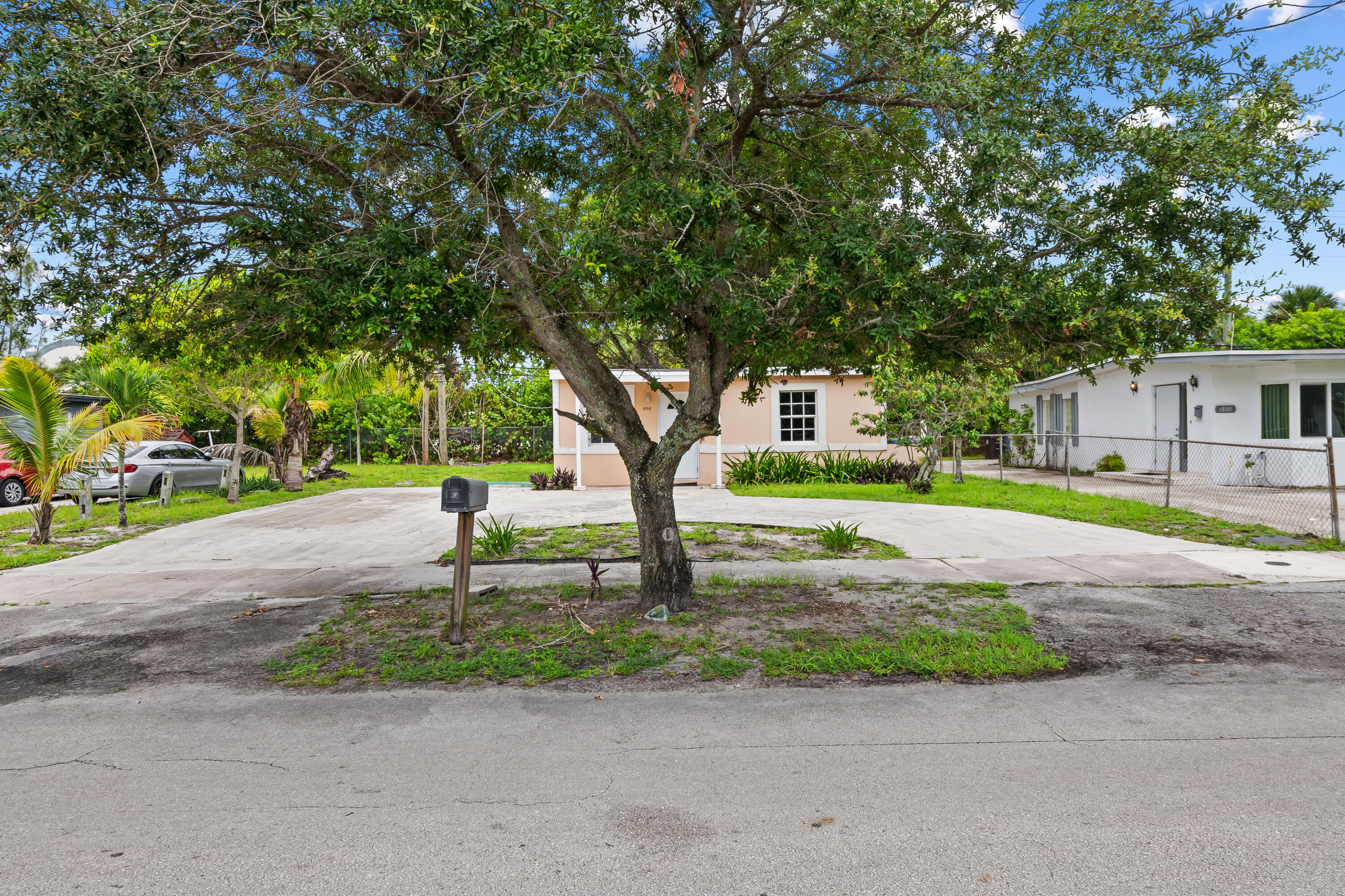 Fort Lauderdale photo 2