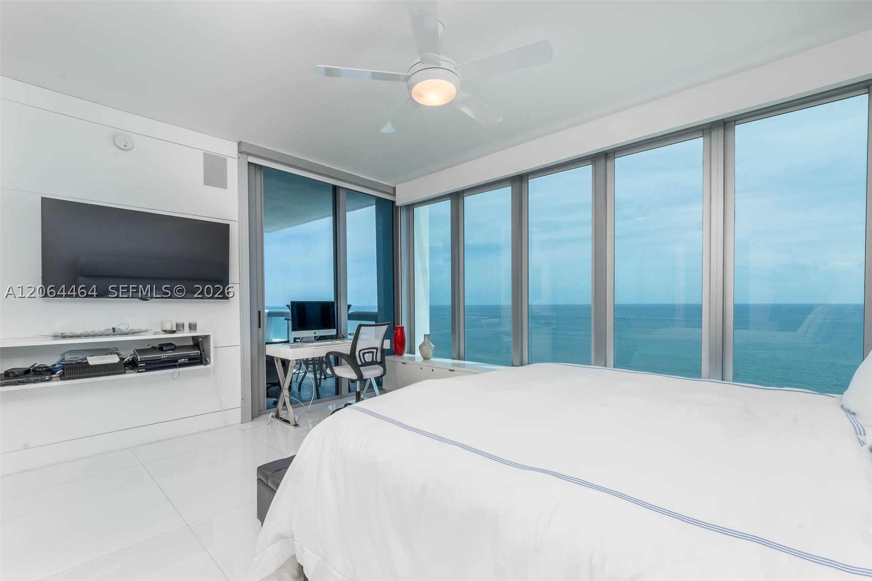 Miami Beach photo 3