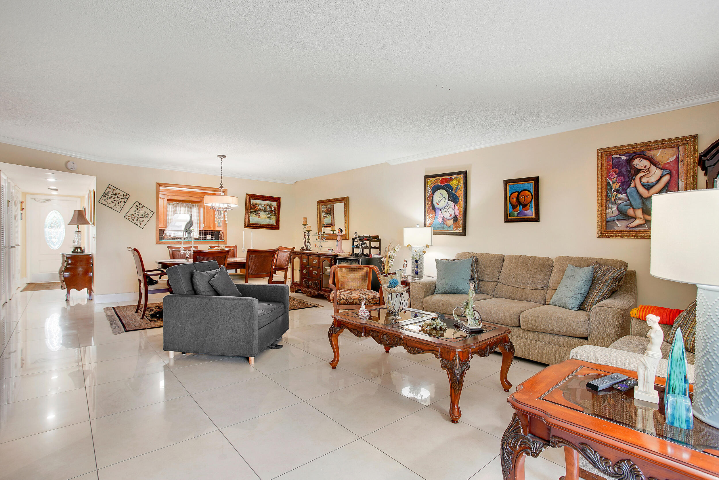 Pembroke Pines photo 5