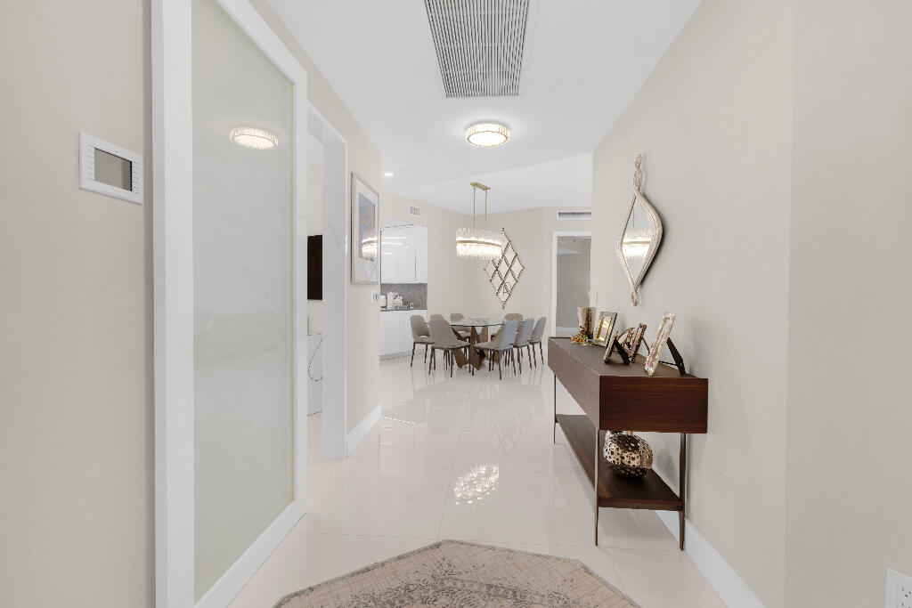 Sunny Isles Beach photo 1