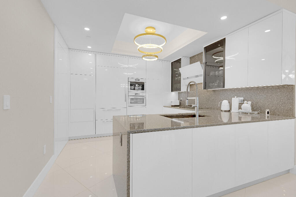 Sunny Isles Beach photo 4