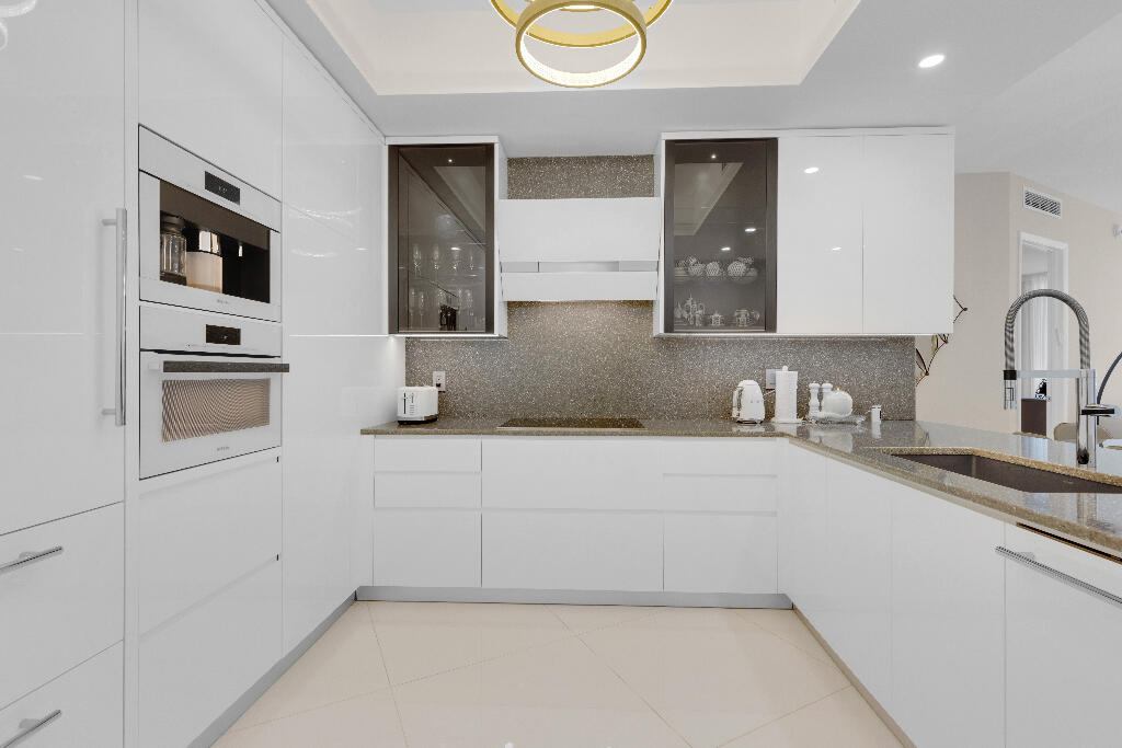 Sunny Isles Beach photo 5