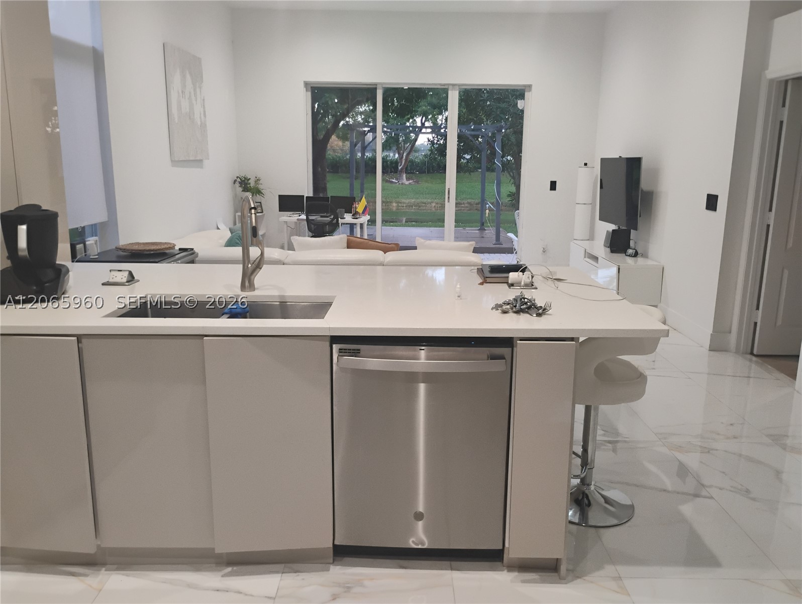 Pembroke Pines photo 3