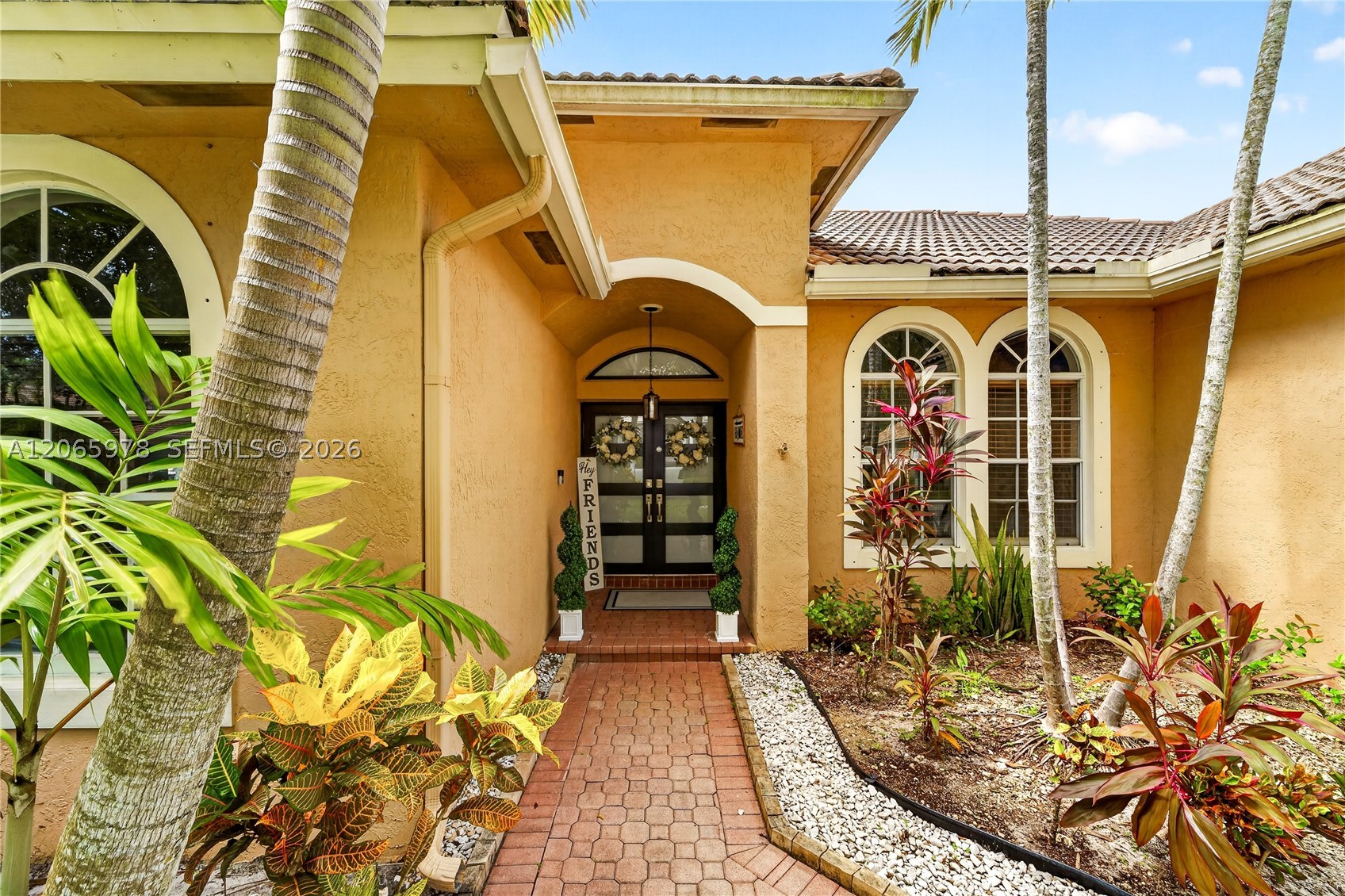 Pembroke Pines photo 4