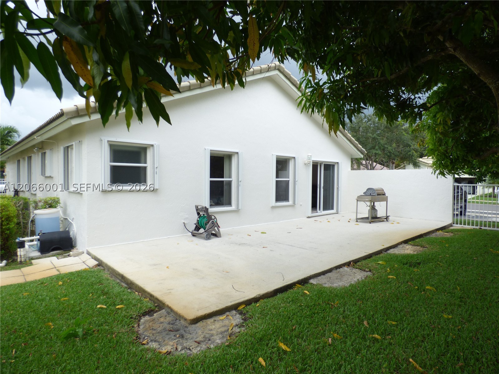 Pembroke Pines photo 5