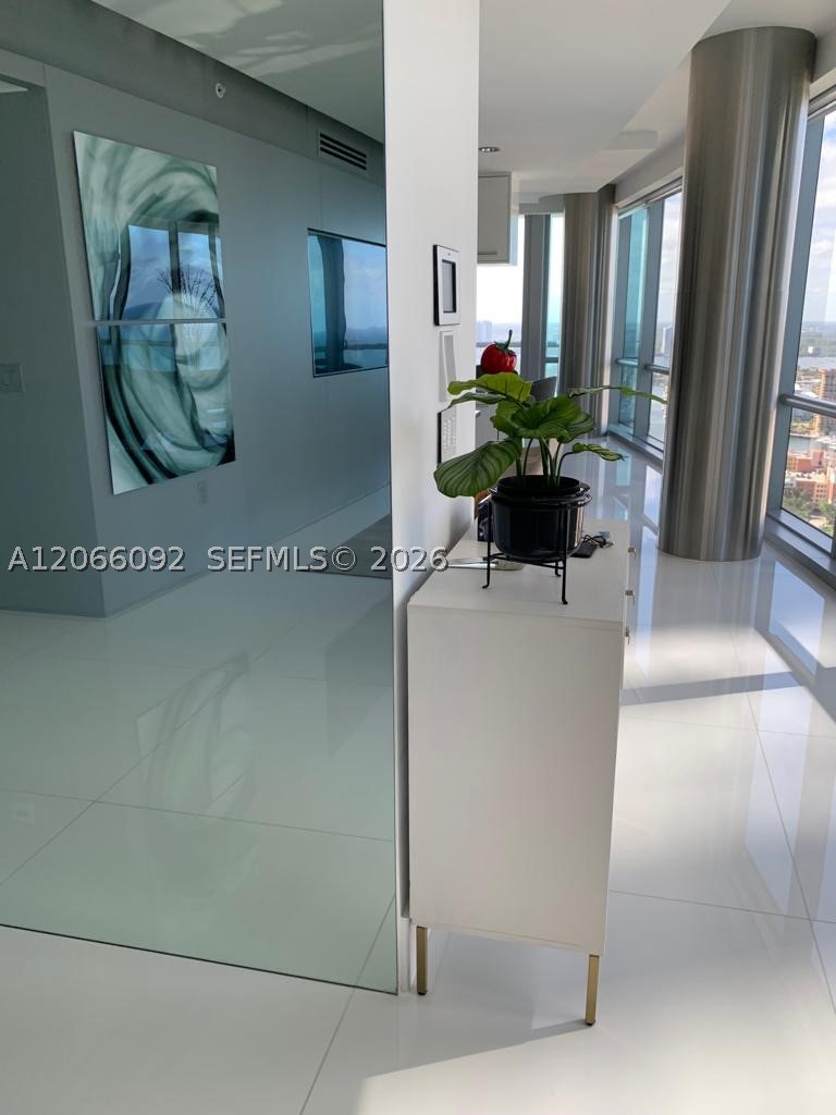 Sunny Isles Beach photo 2