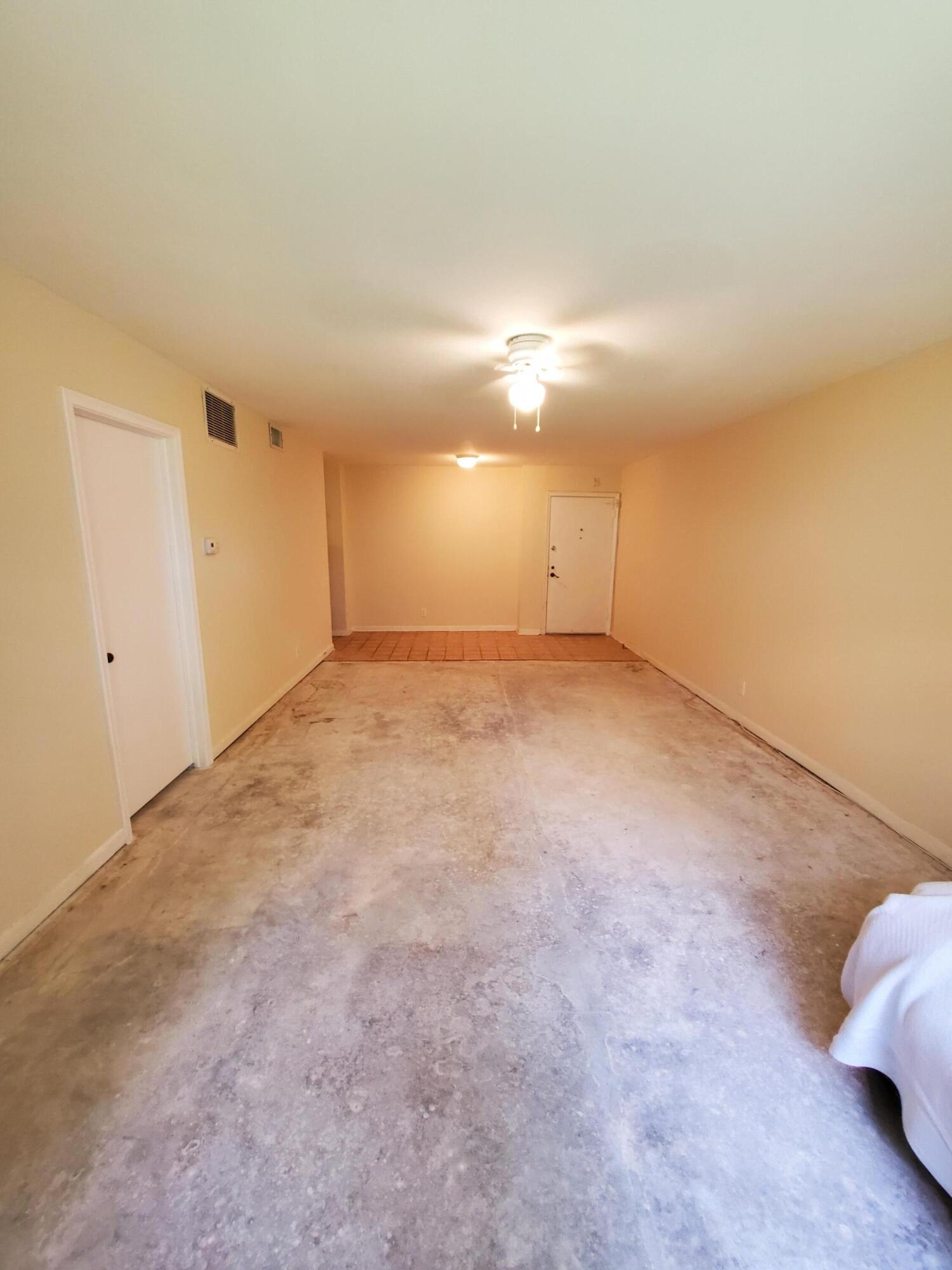 Wilton Manors photo 2