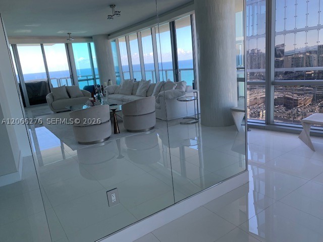 Sunny Isles Beach photo 1