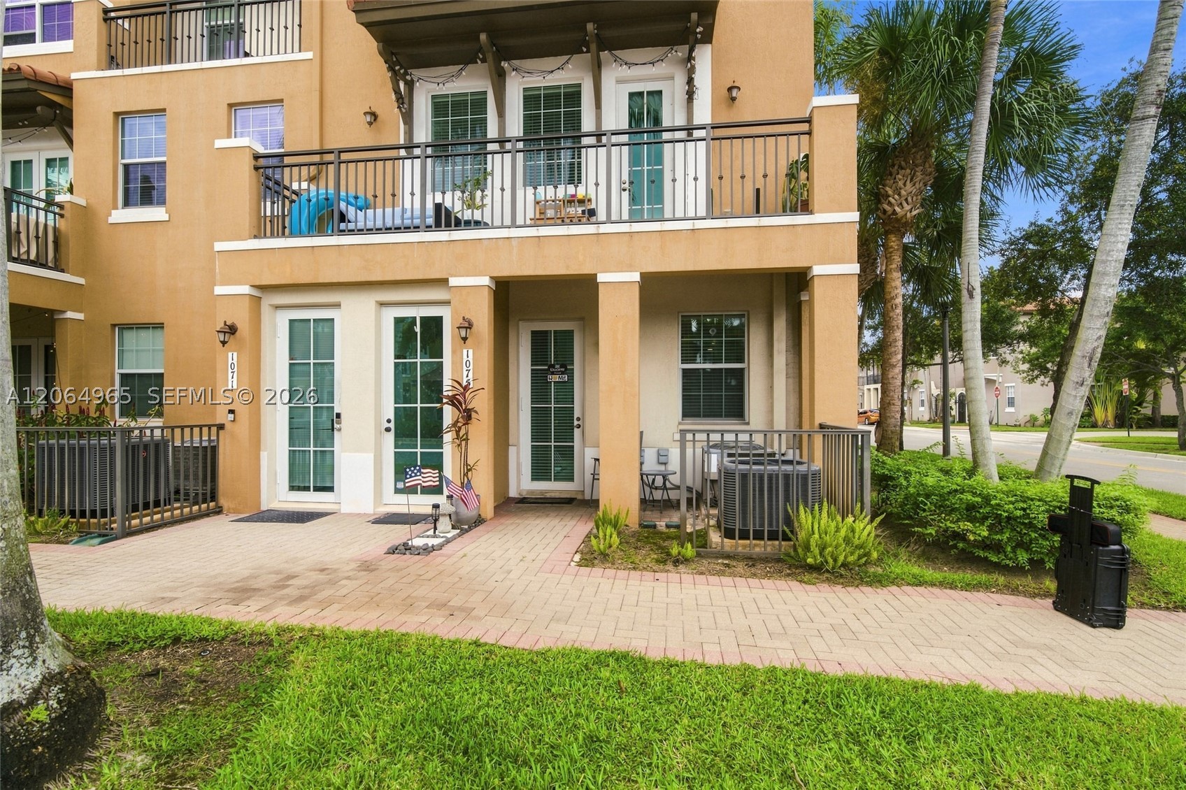 Pembroke Pines photo 4
