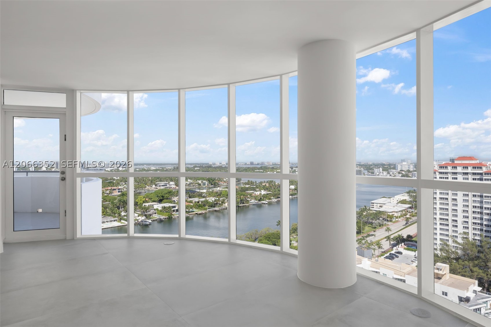 Miami Beach photo 5