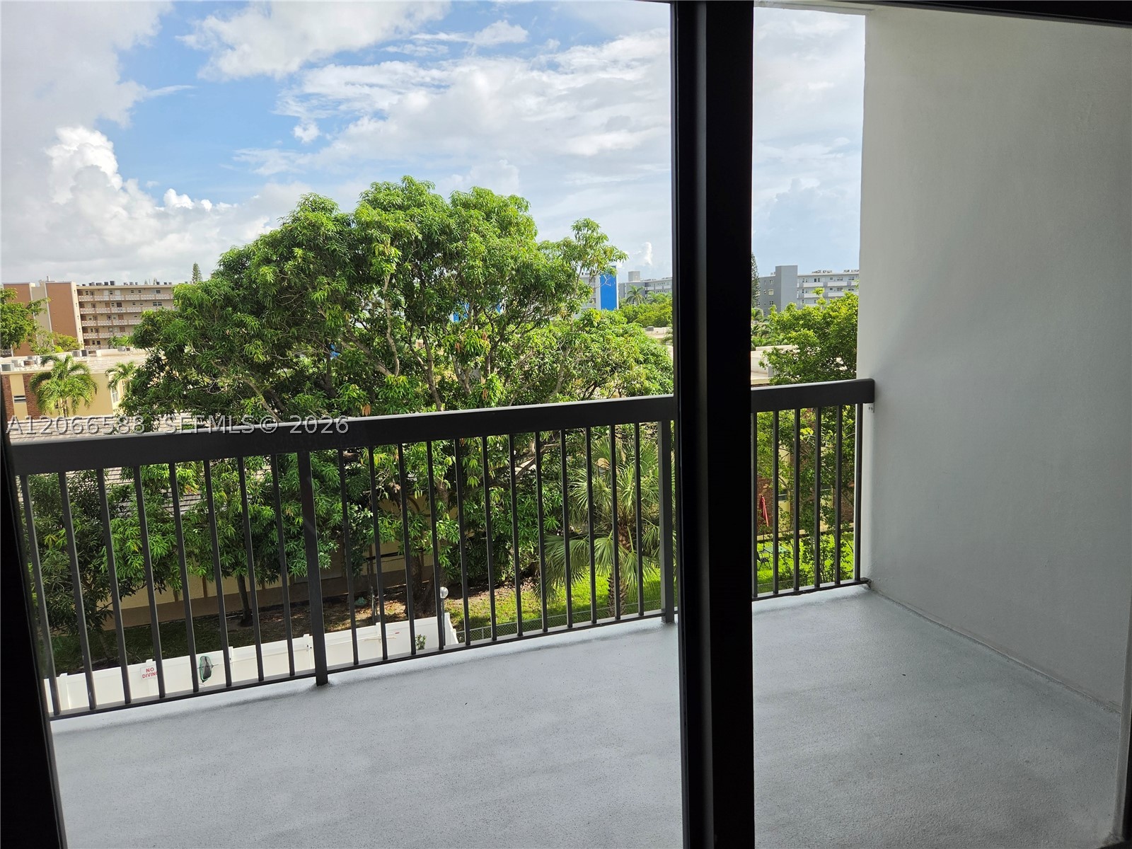 Hallandale Beach photo 4