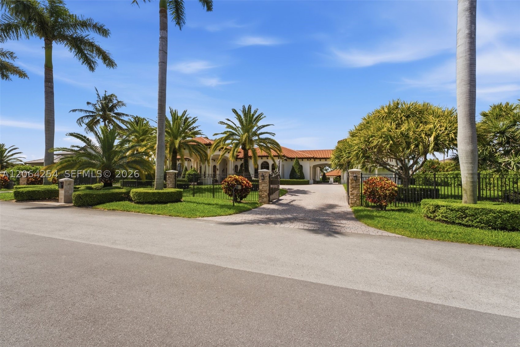 Hialeah Gardens photo 2