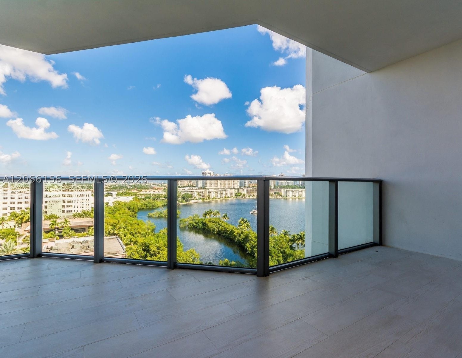 North Miami Beach photo 3