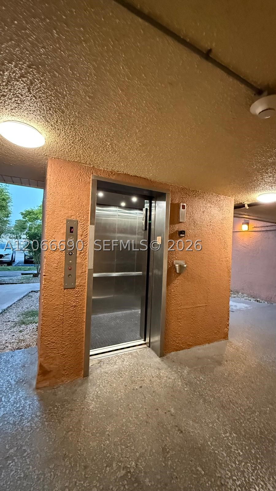 Hialeah photo 2
