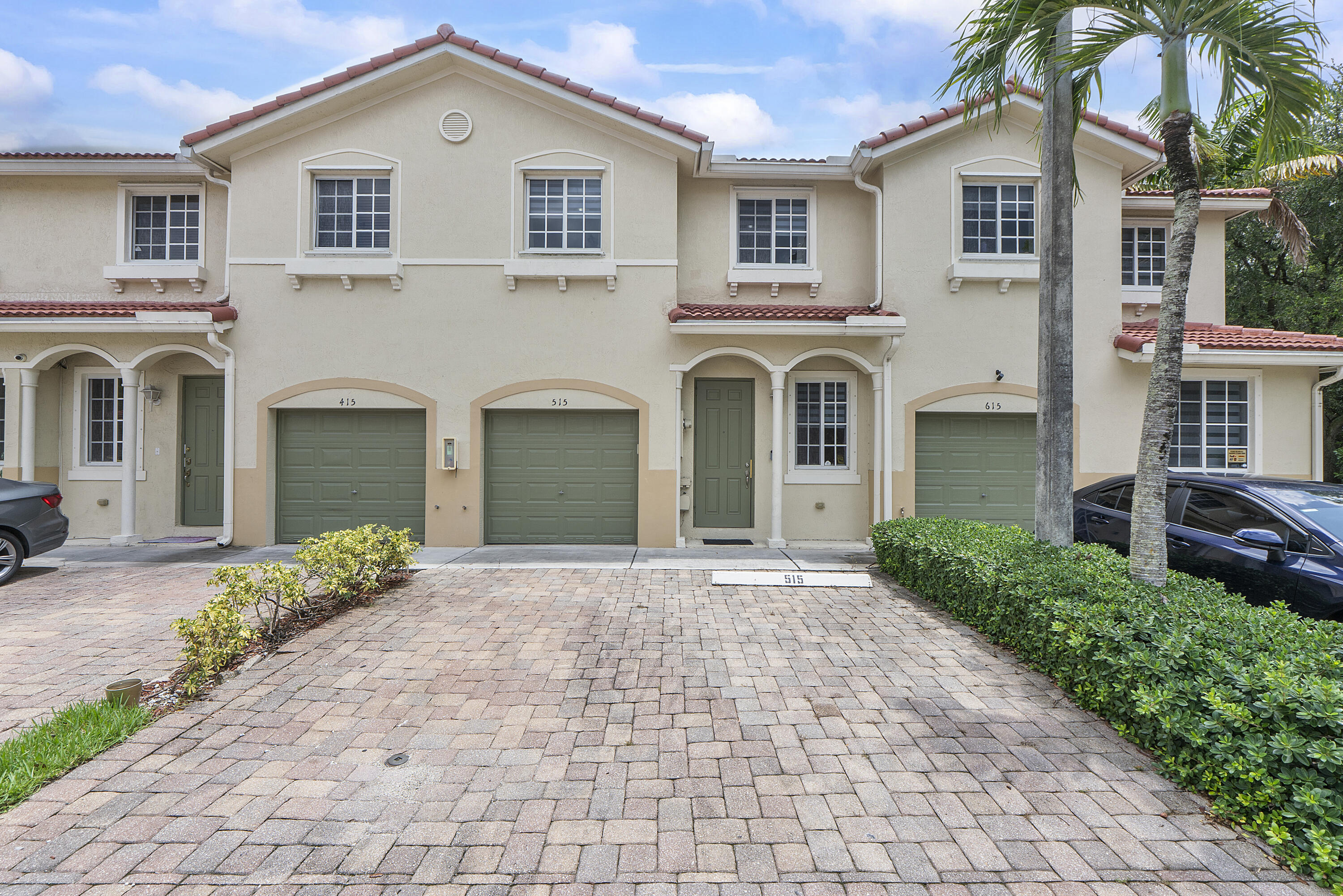 Miami Gardens photo 4
