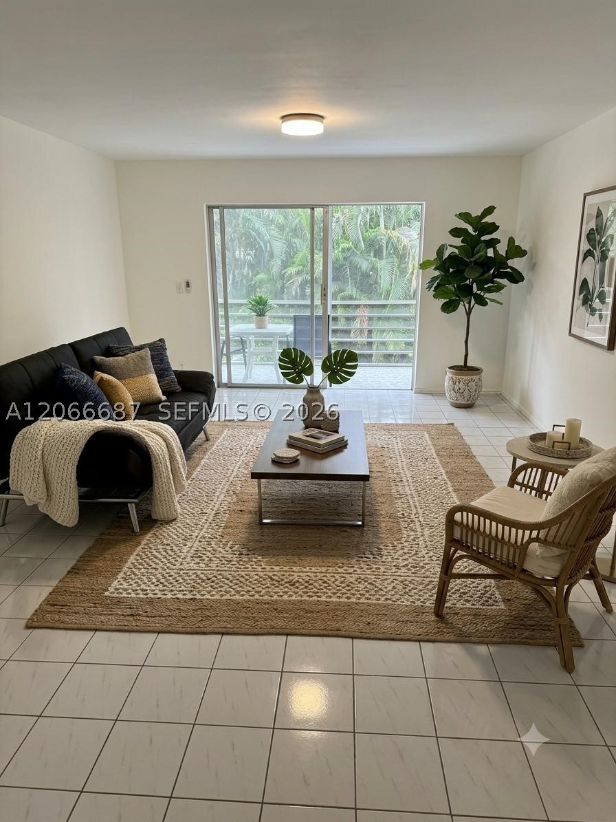 Hallandale Beach photo 1