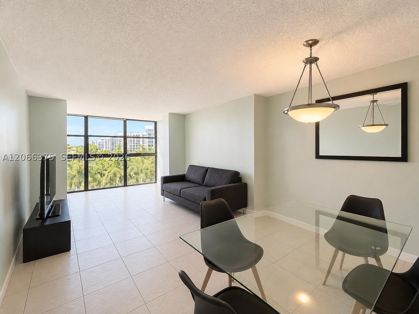 Hallandale Beach photo 3