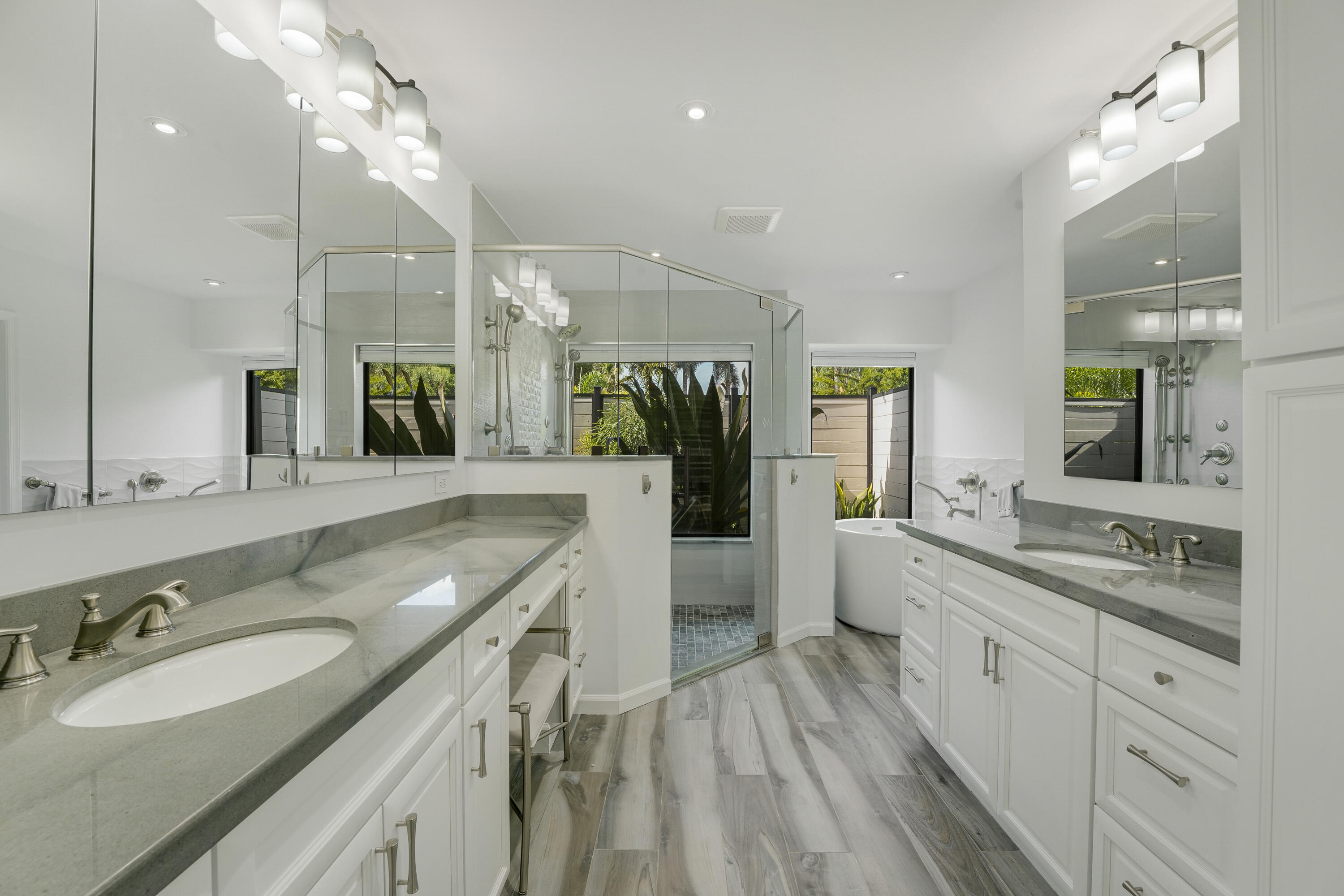 Palm Beach Gardens photo 4