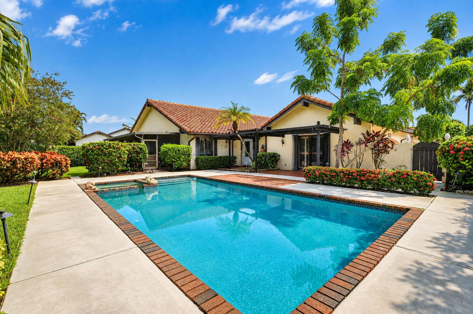 Boca Raton photo 1