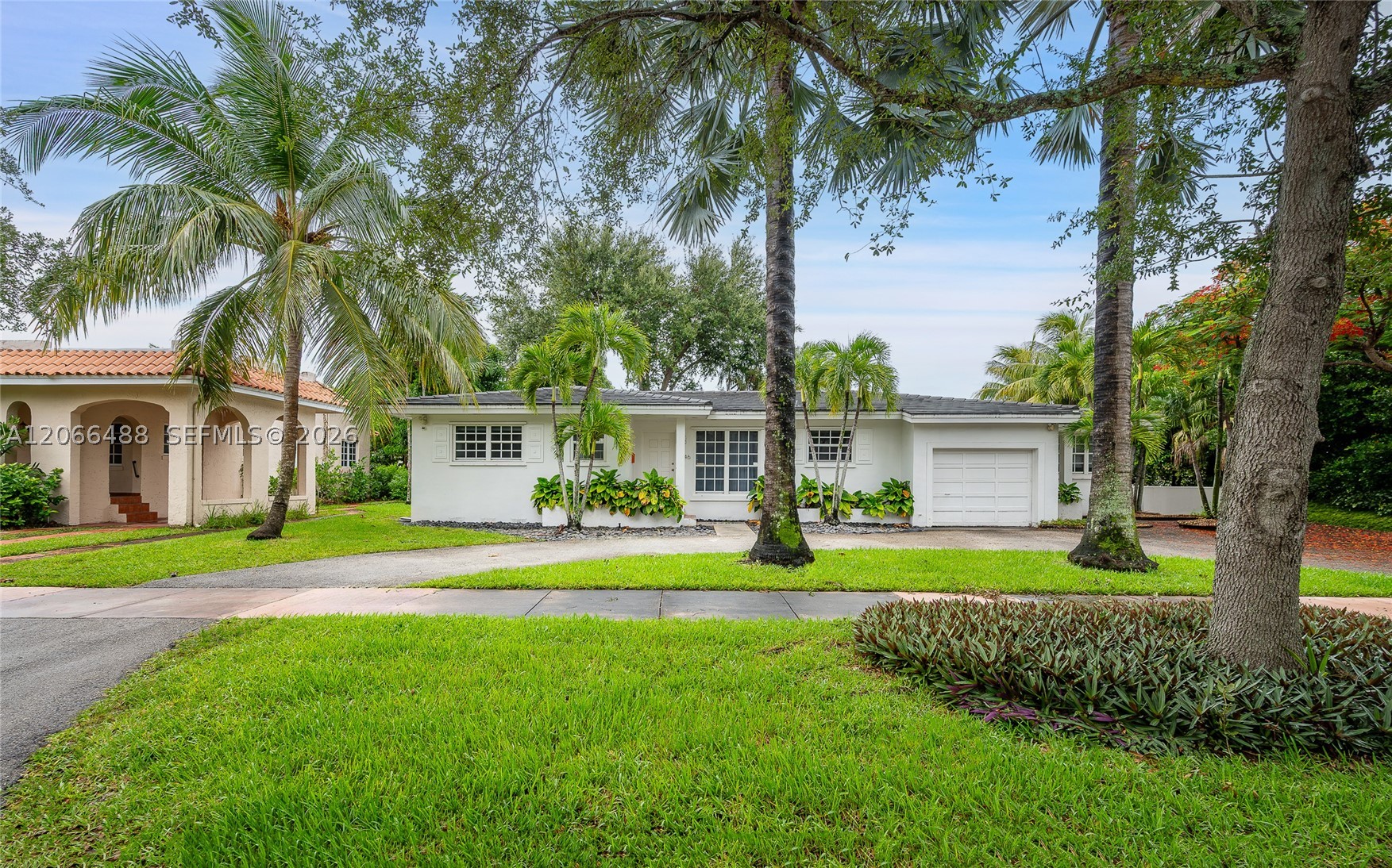 Coral Gables photo 3