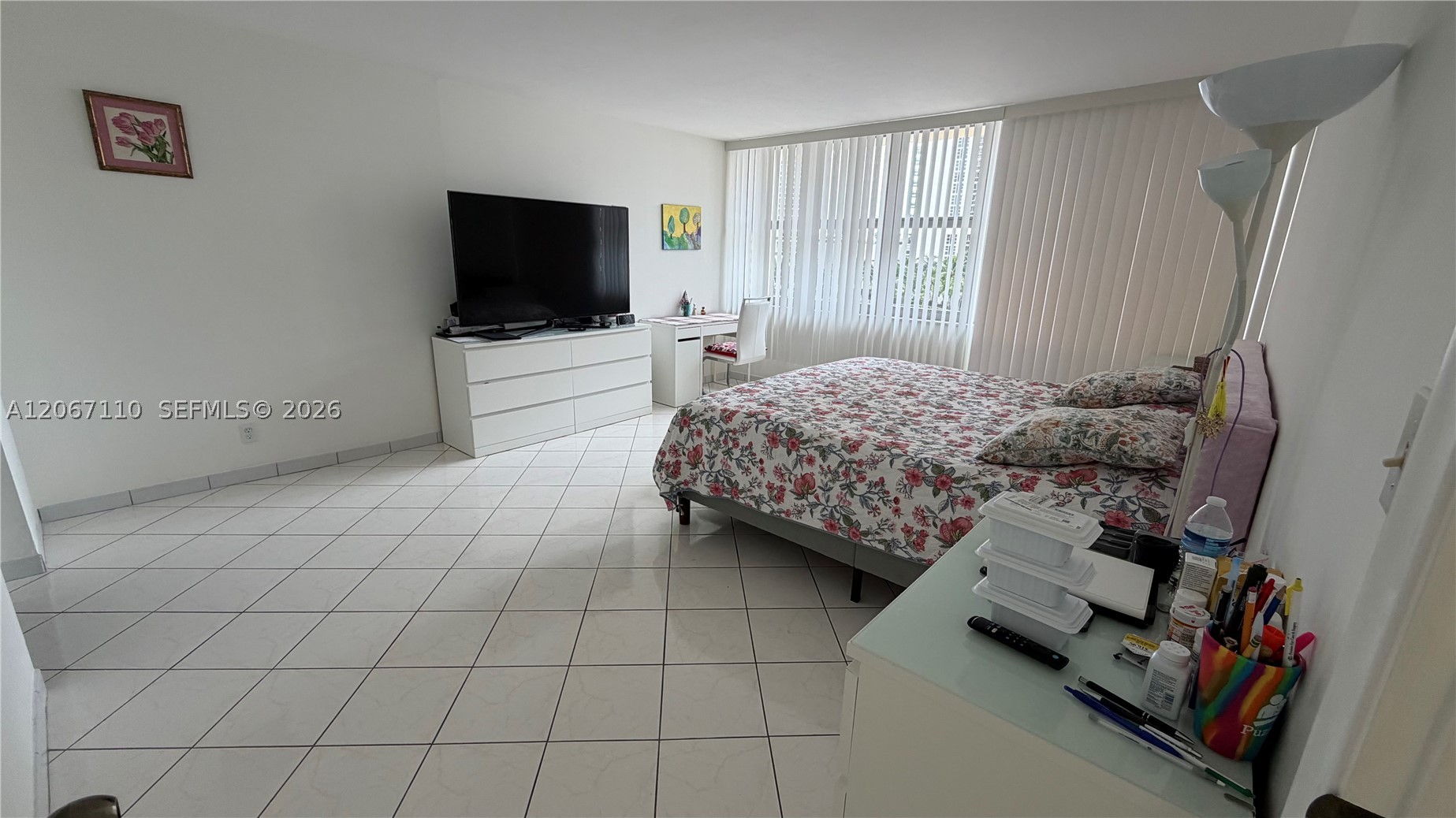 Hallandale Beach photo 4