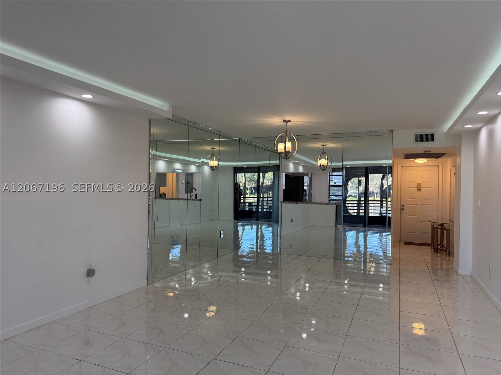 Pembroke Pines photo 4