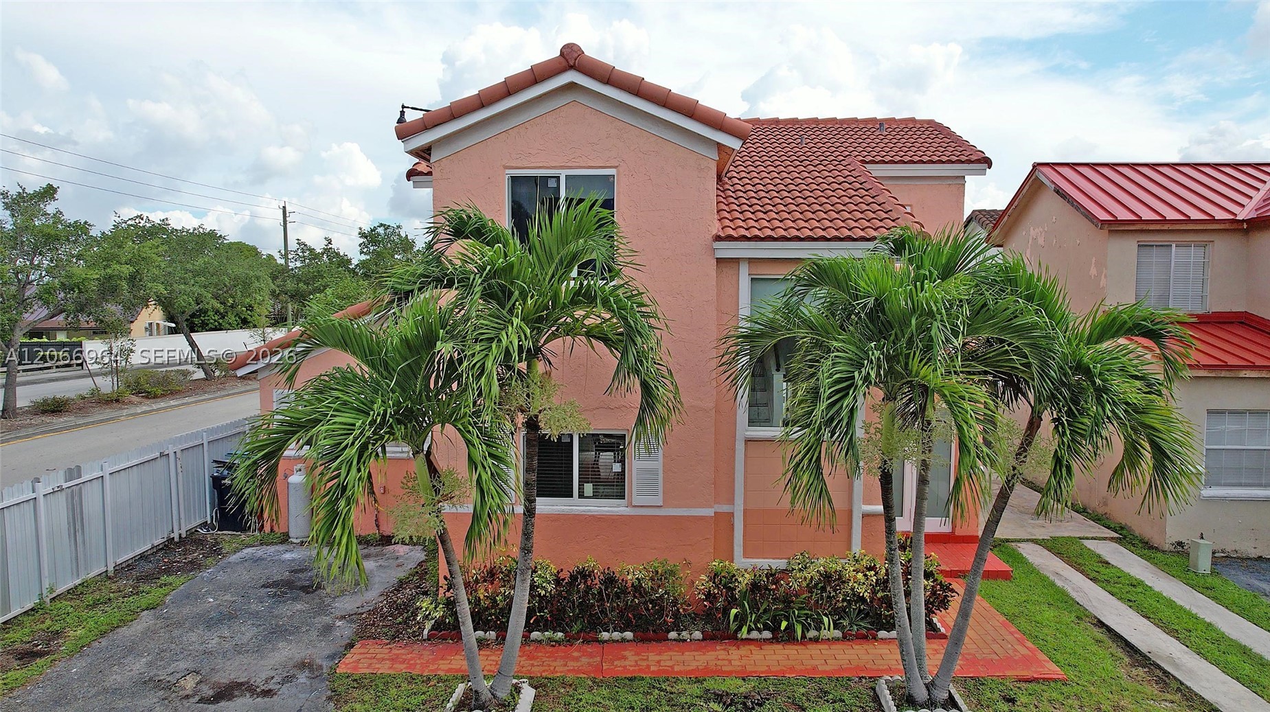 Miami photo 1