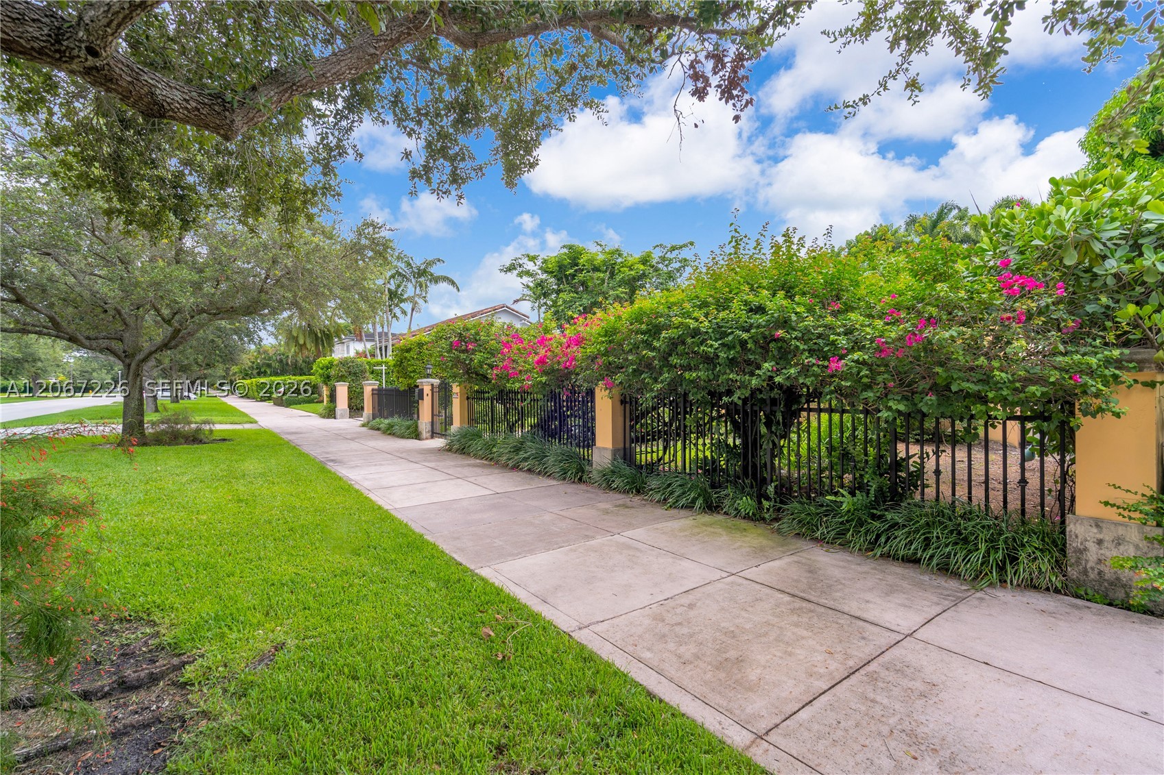 Coral Gables photo 2