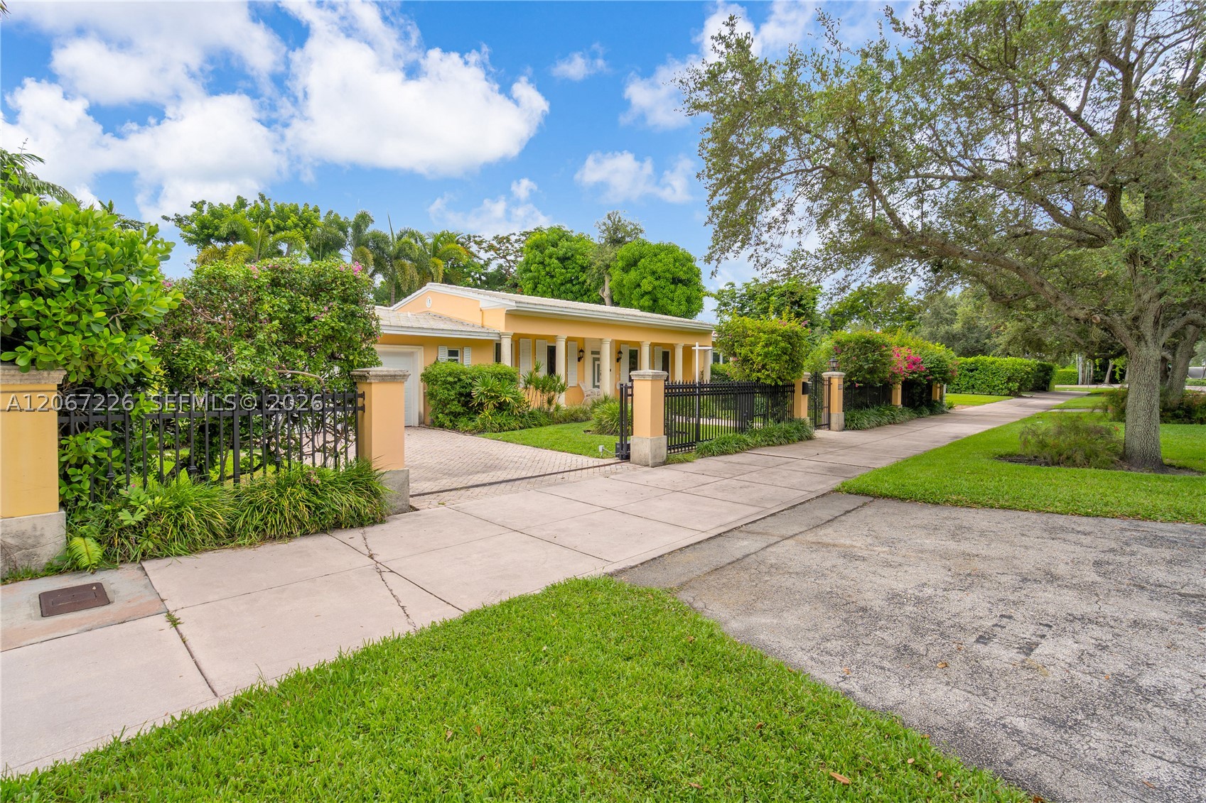 Coral Gables photo 3