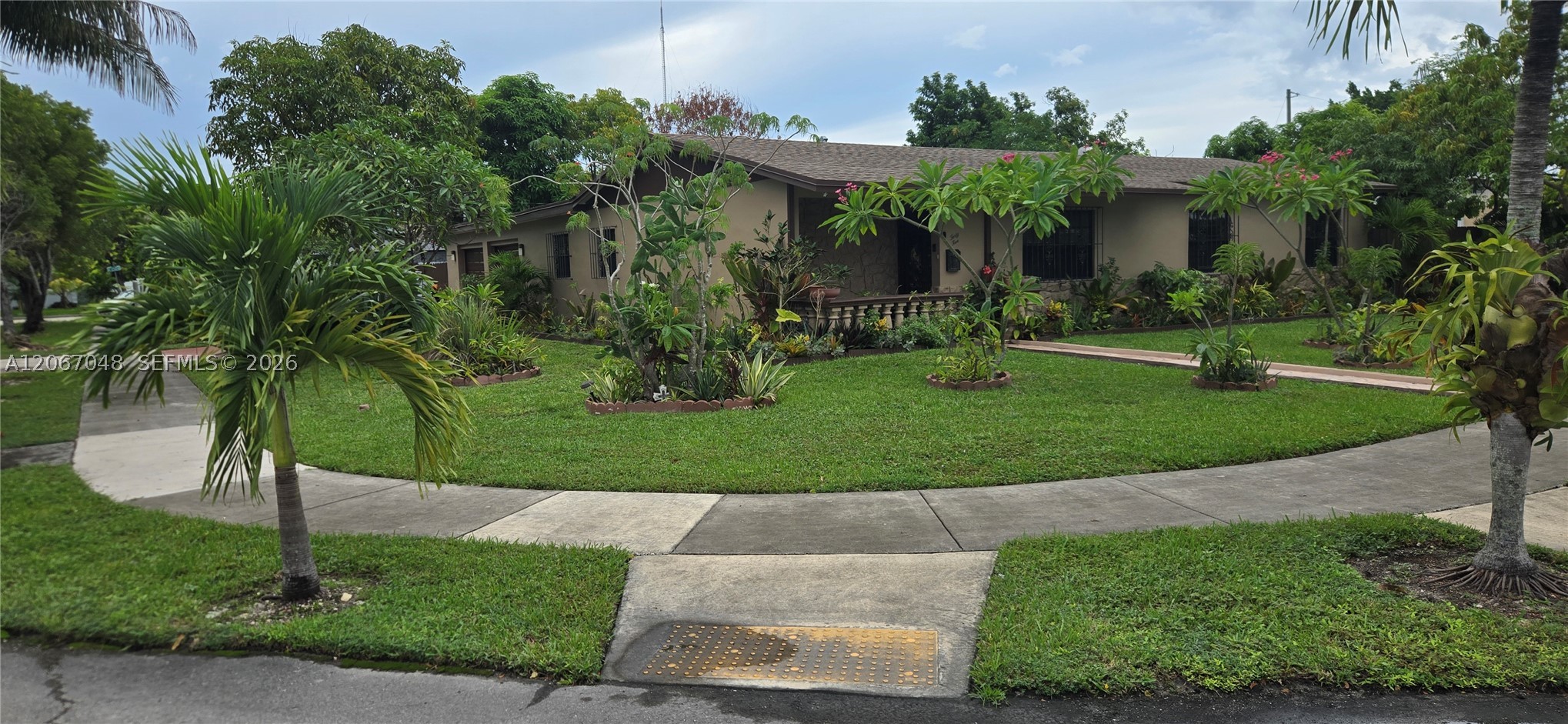 Miami Gardens photo 1