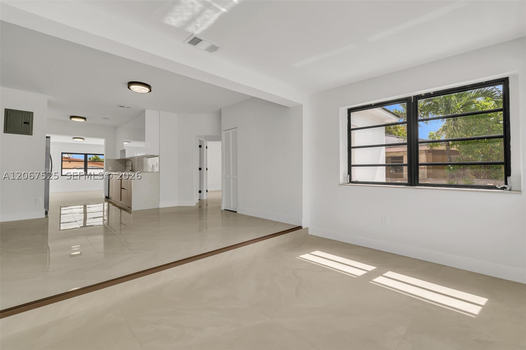 Hialeah photo 3