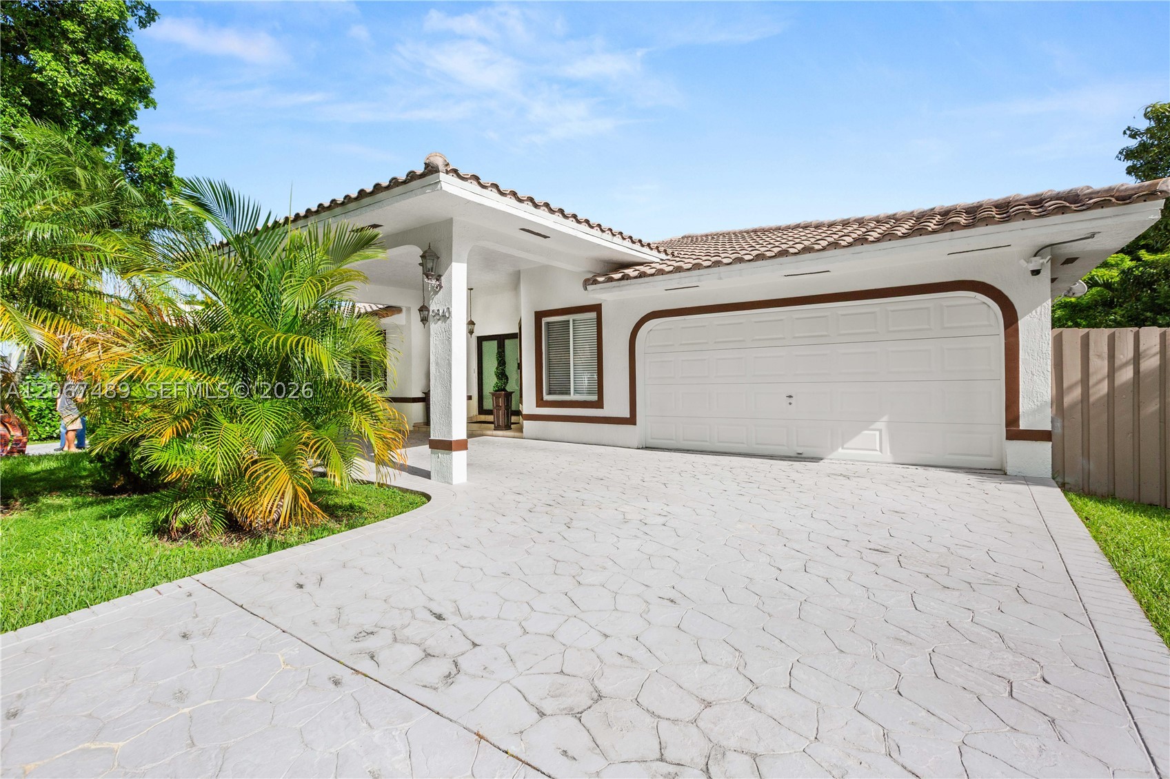 Doral photo 2