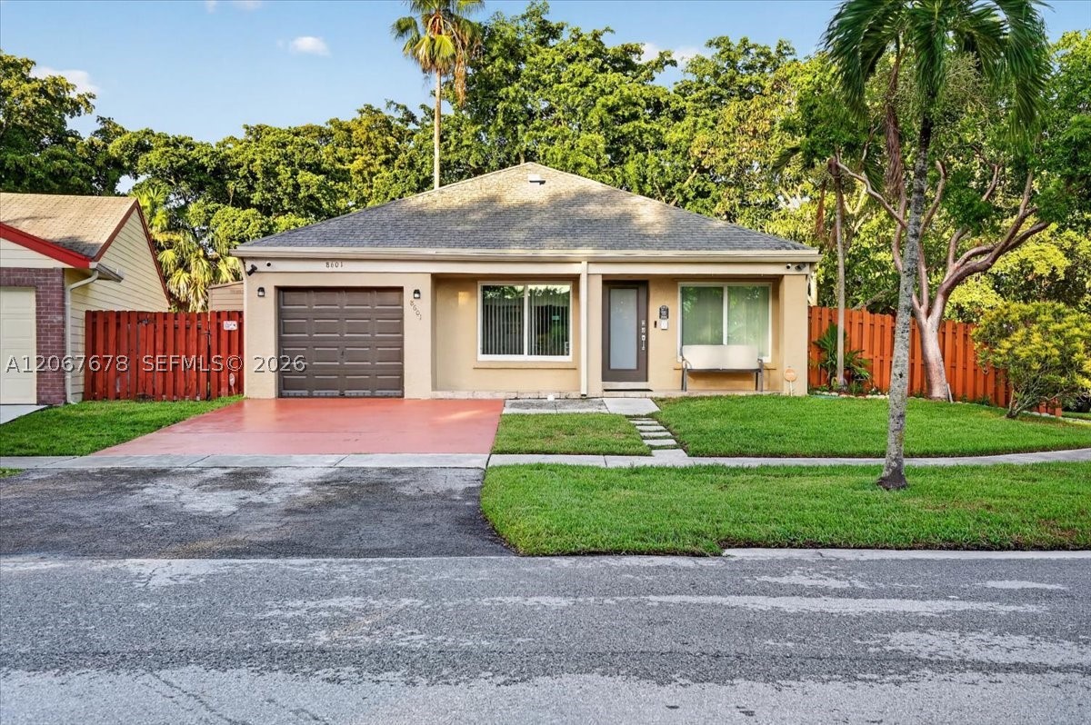 Pembroke Pines photo 1
