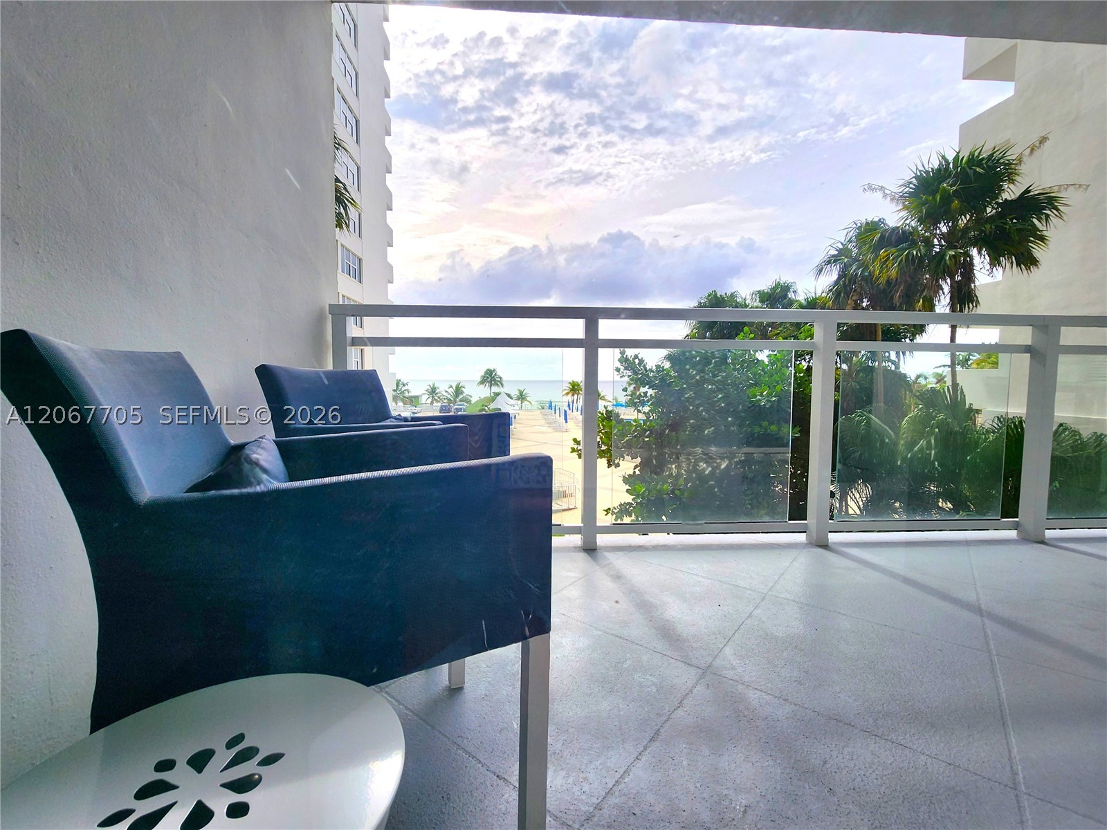 Hallandale Beach photo 3