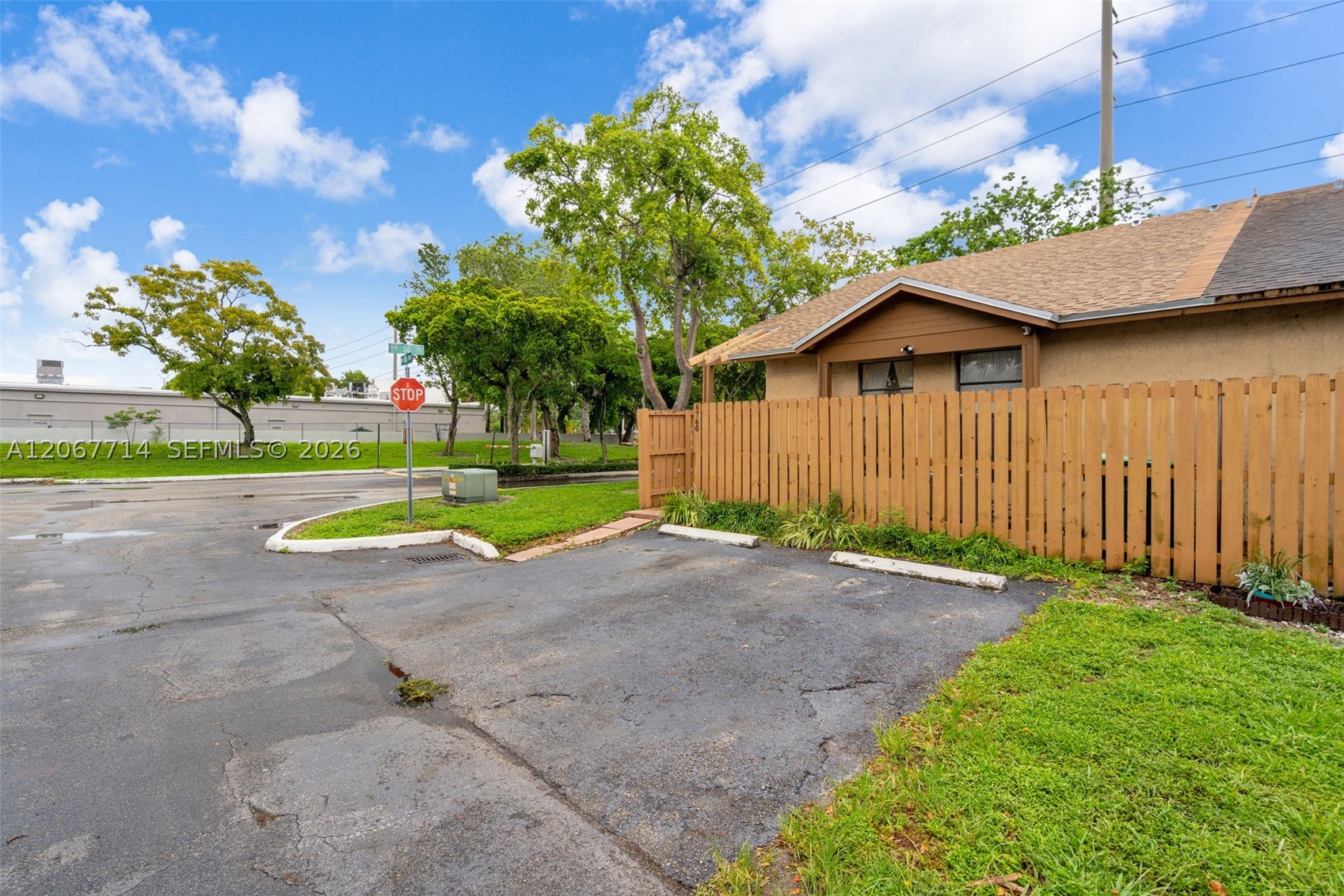Hialeah photo 3