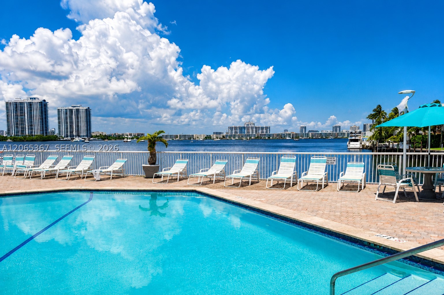 North Miami Beach photo 1