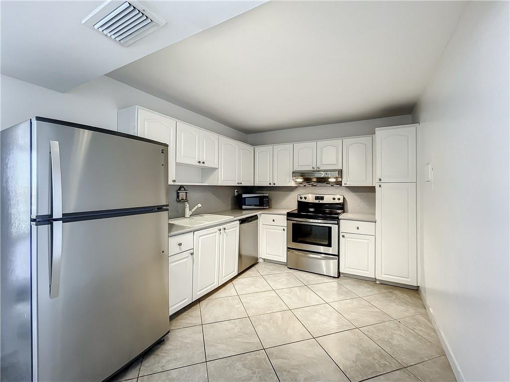 Pompano Beach photo 5