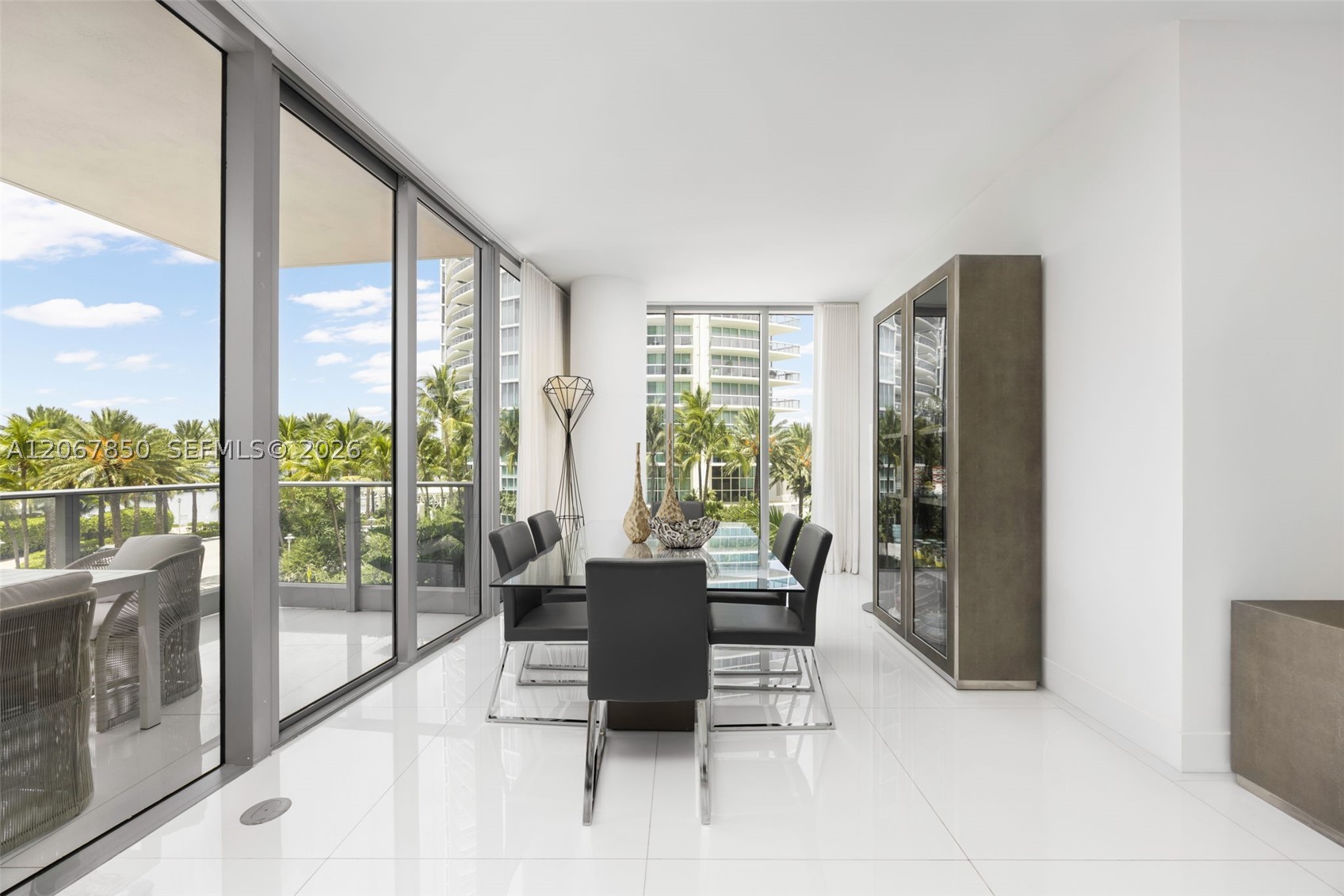 Miami Beach photo 3