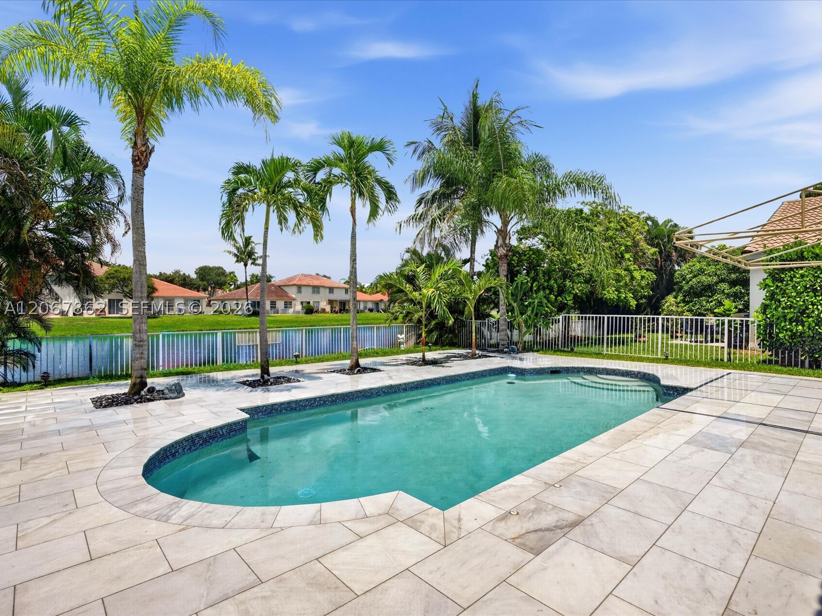 Pembroke Pines photo 5