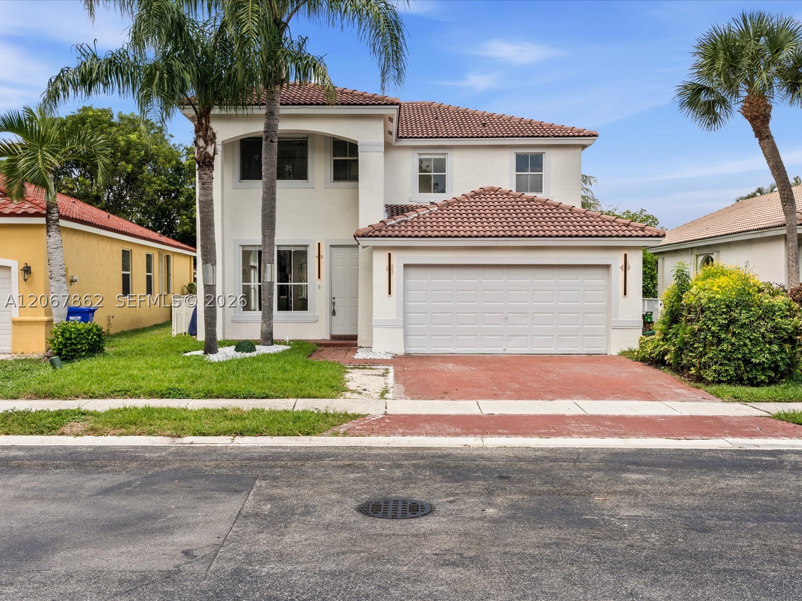 Pembroke Pines photo 3