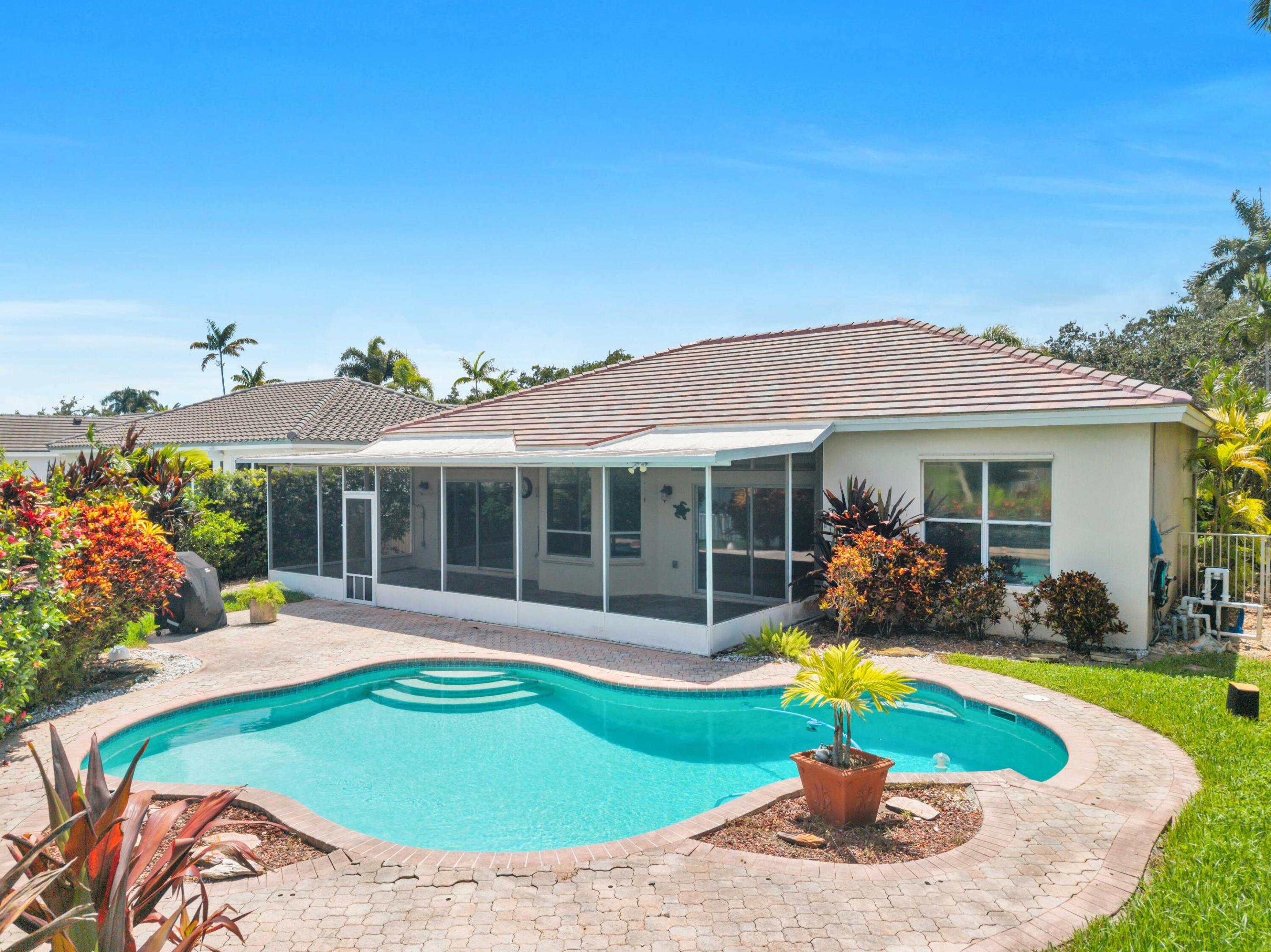 Pembroke Pines photo 5