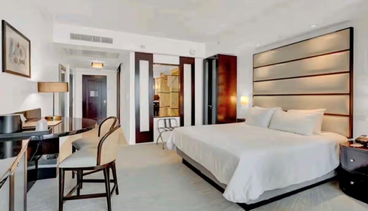 Miami Beach photo 1