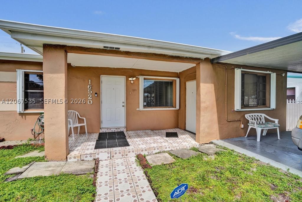 Miami Gardens photo 1